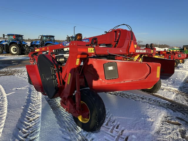 Image of New Holland 313 equipment image 1