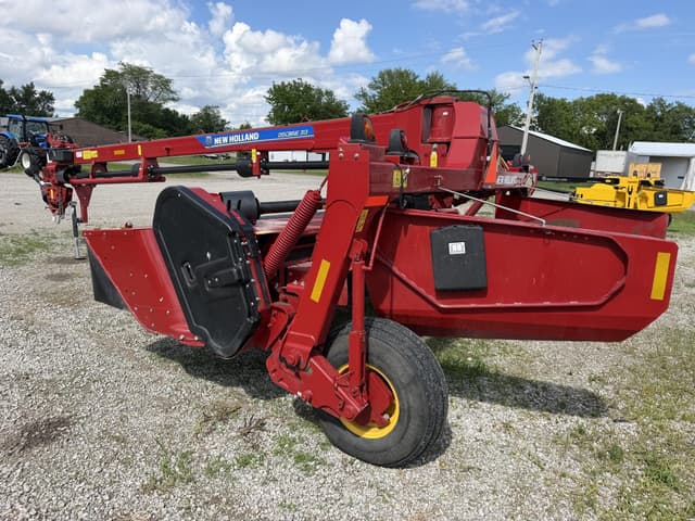 Image of New Holland 313 equipment image 2