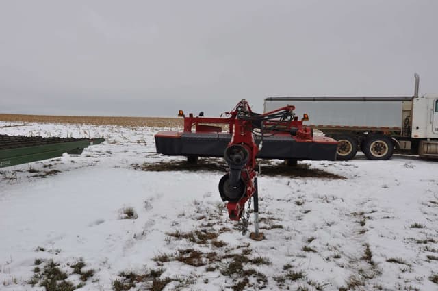 Image of New Holland 316 equipment image 4