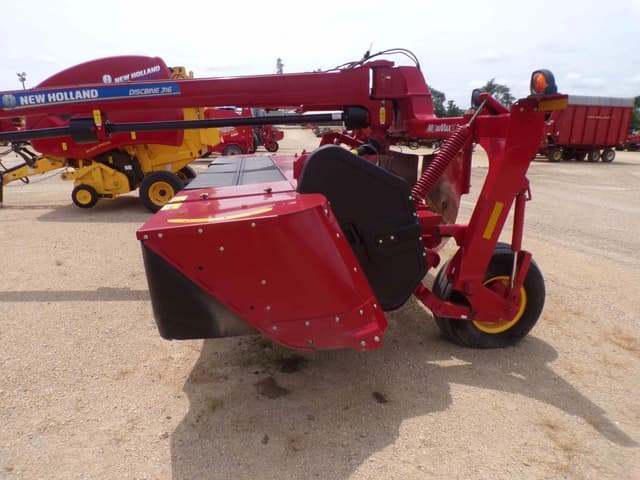 Image of New Holland 316 equipment image 2