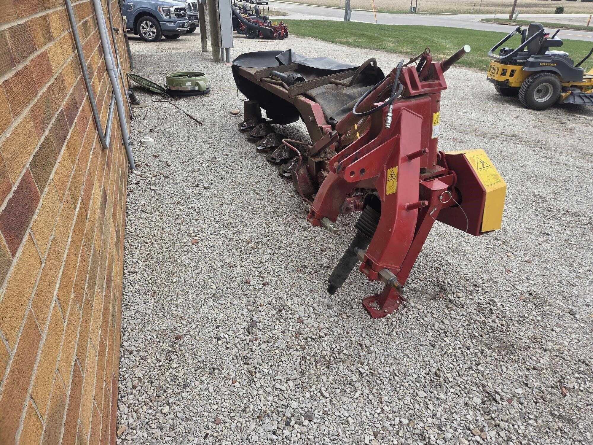 2021 New Holland Duradisc 108M Equipment Image0
