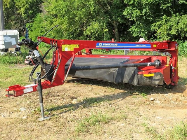 Image of New Holland Duradisc 210M equipment image 2