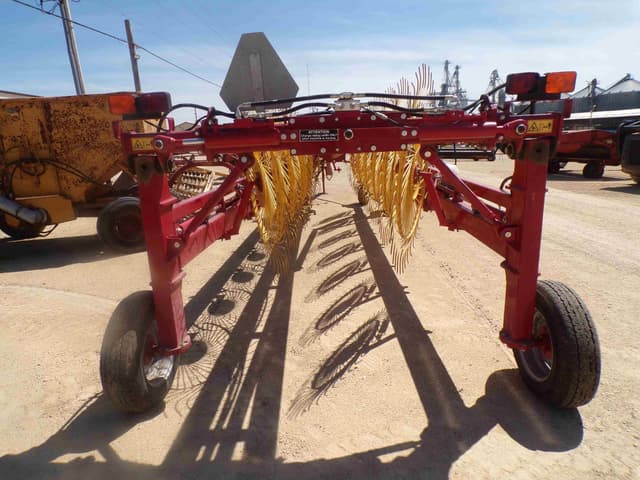 Image of New Holland Duravee 1428 equipment image 4