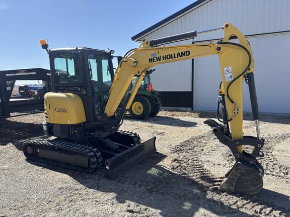 Image of New Holland E37C Primary Image