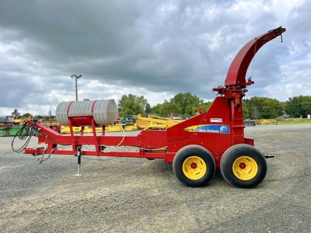 Image of New Holland FP240 equipment image 3