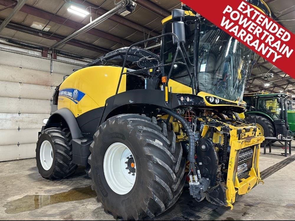 2021 New Holland FR780 Equipment Image0