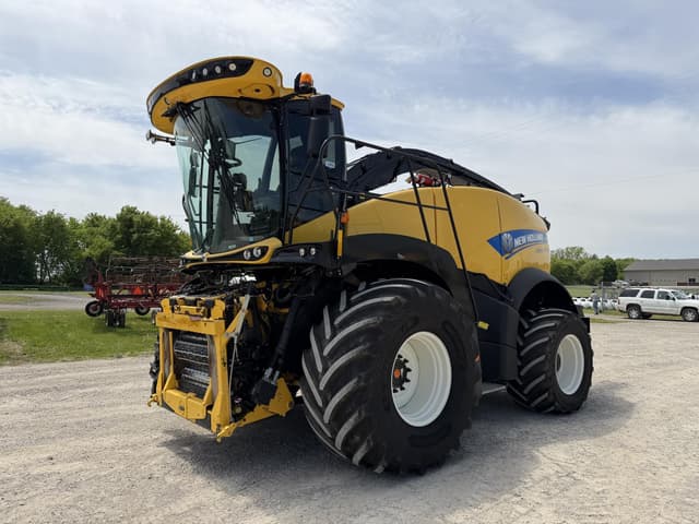 Image of New Holland FR780 equipment image 1