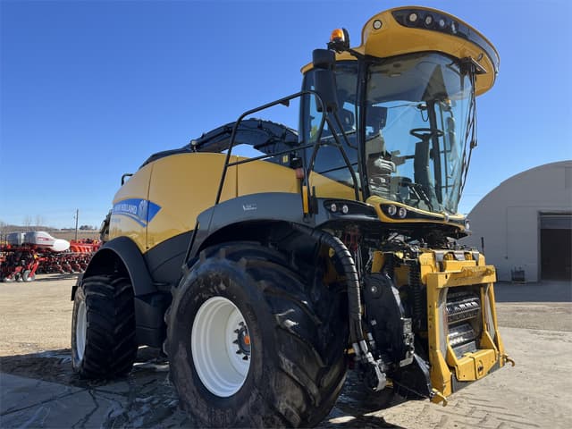 Image of New Holland FR920 equipment image 1