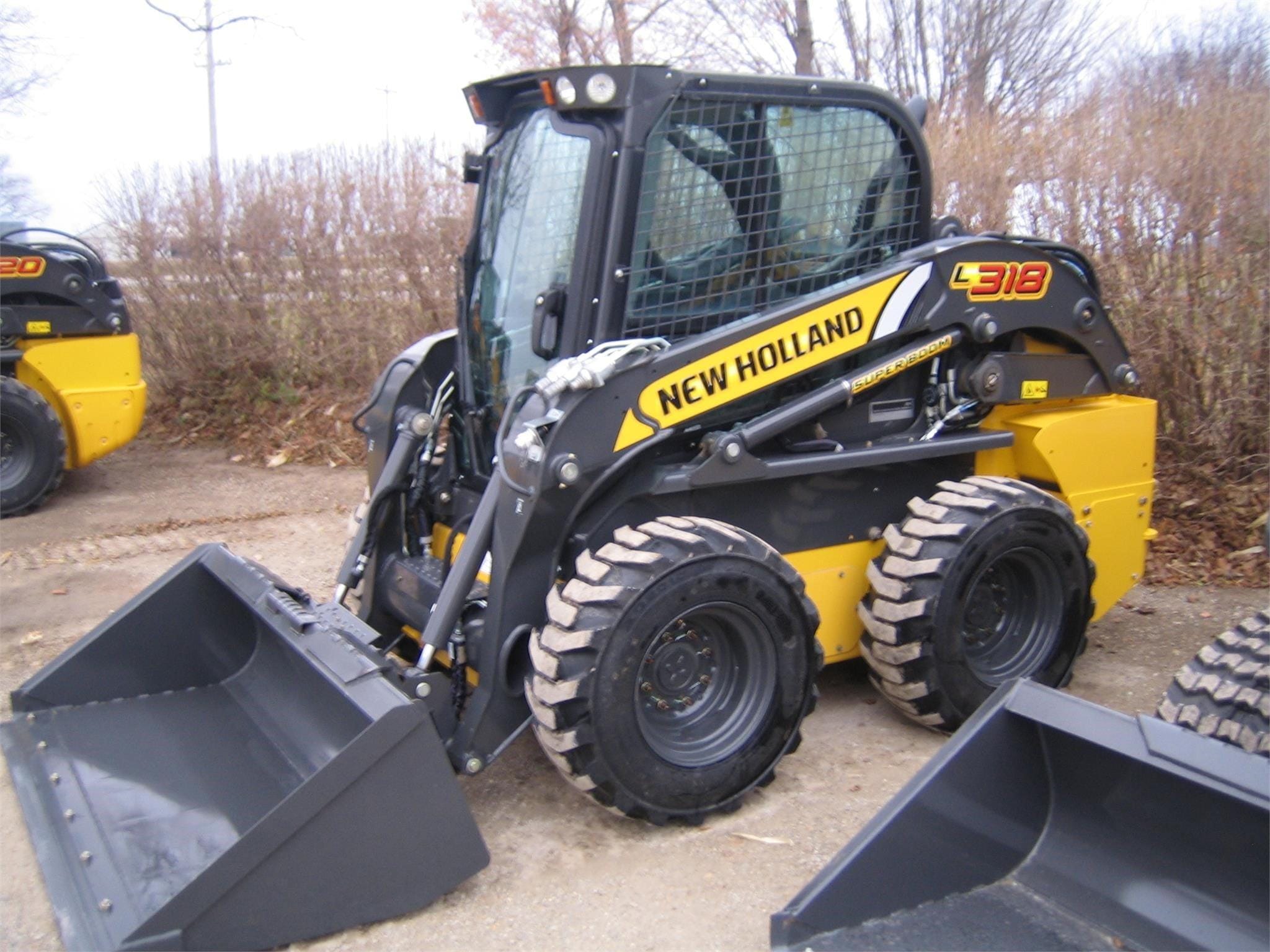 2021 New Holland L318 Equipment Image0