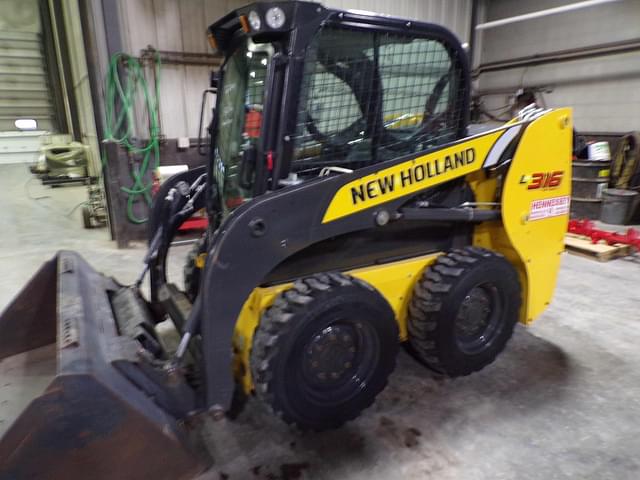 Image of New Holland L316 equipment image 4