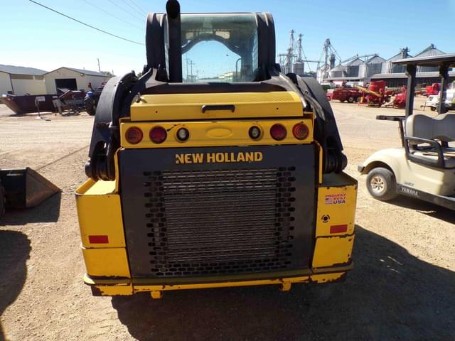 Image of New Holland L318 equipment image 4