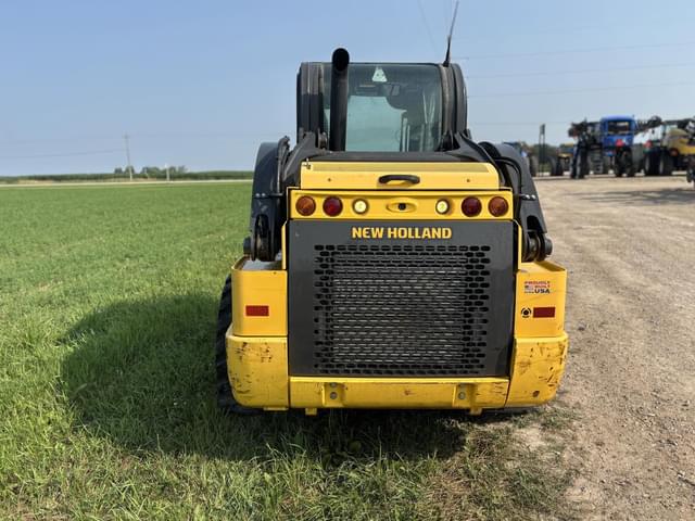 Image of New Holland L320 equipment image 4