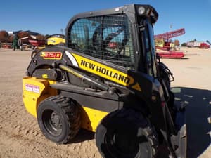 2021 New Holland L320 Image