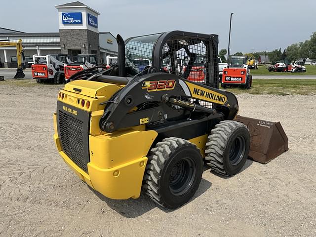 Image of New Holland L320 equipment image 4