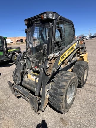 Main image New Holland L320