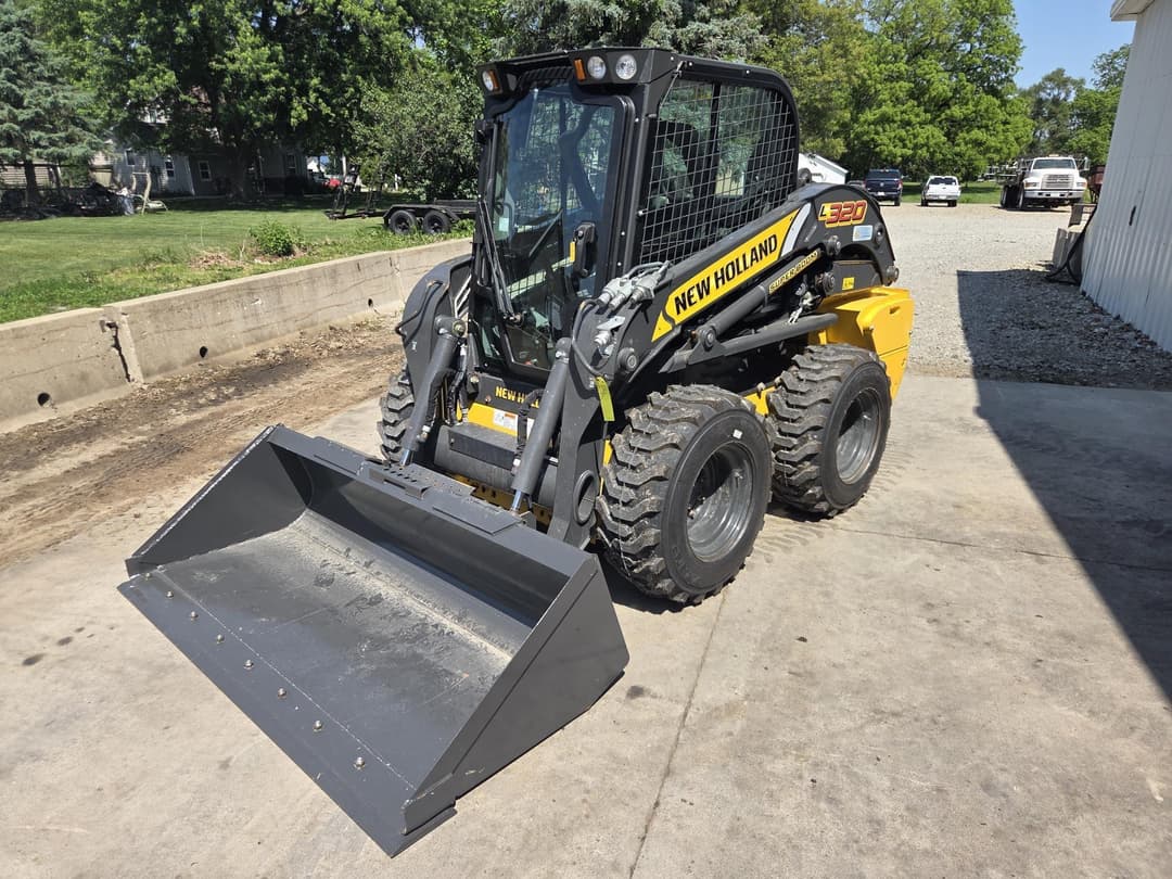 Image of New Holland L320 Primary image