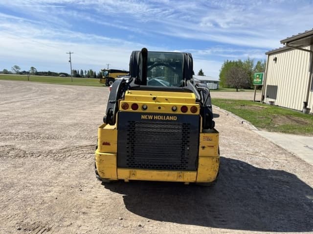 Image of New Holland L320 equipment image 3