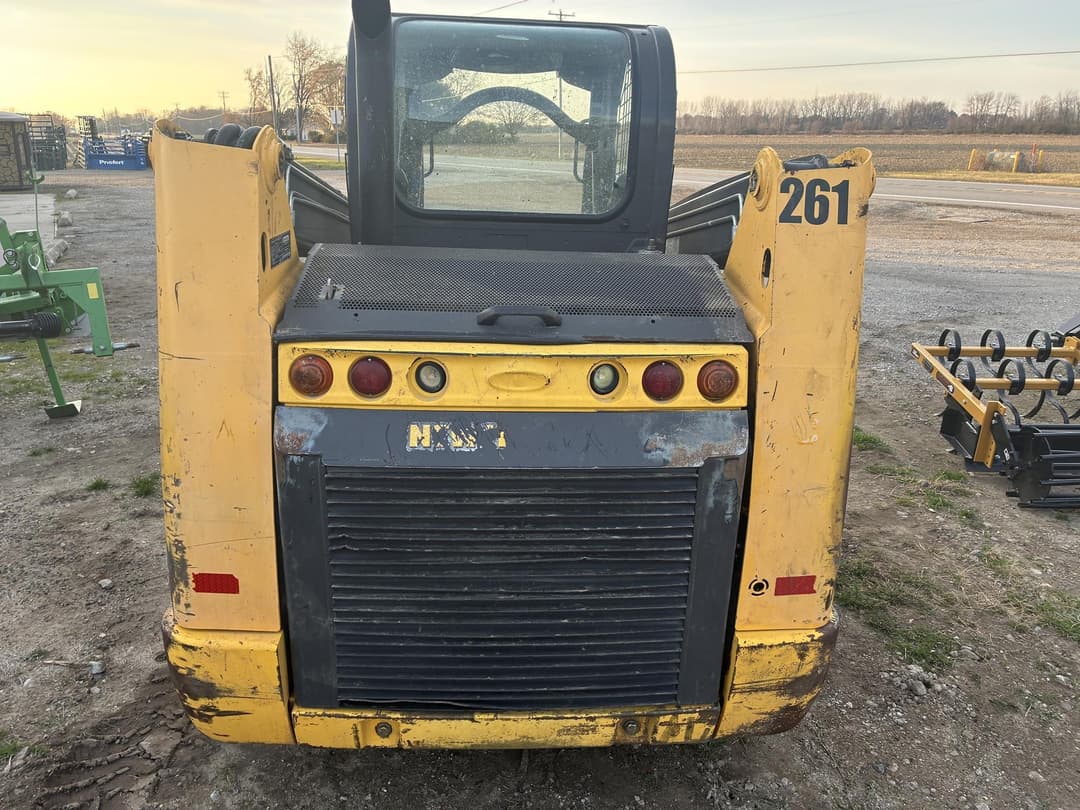 Image of New Holland L321 Image 1