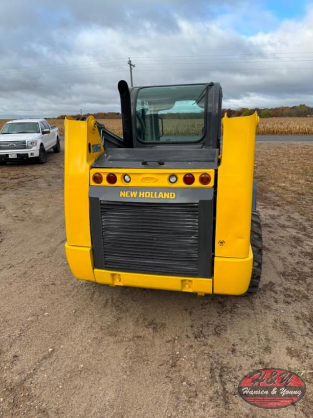Image of New Holland L321 equipment image 2