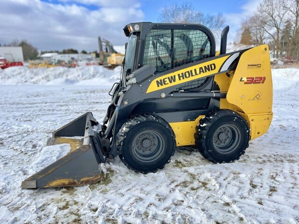 Image of New Holland L321 Primary image