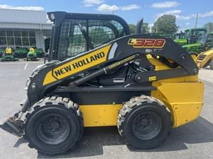 2021 New Holland L328 Image