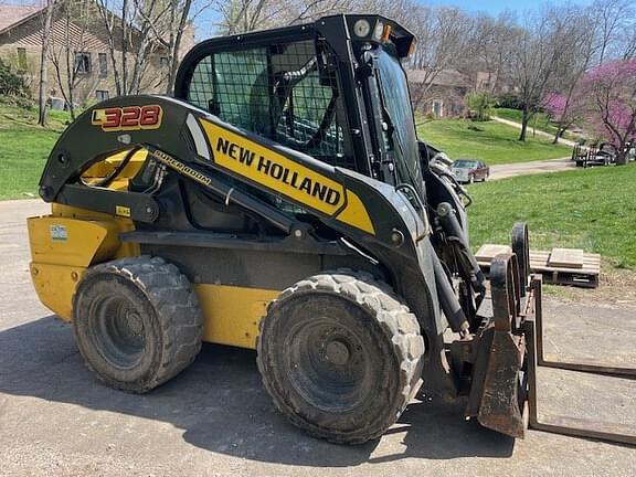 Image of New Holland L328 Primary image