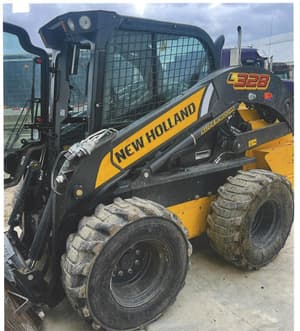 2021 New Holland L328 Image