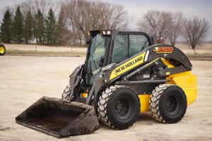 2021 New Holland L328 Image