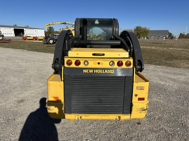 Image of New Holland L328 equipment image 4