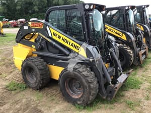 2021 New Holland L328 Image