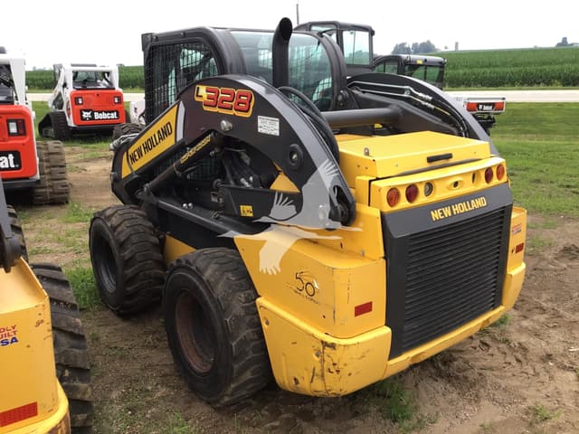 Image of New Holland L328 equipment image 3
