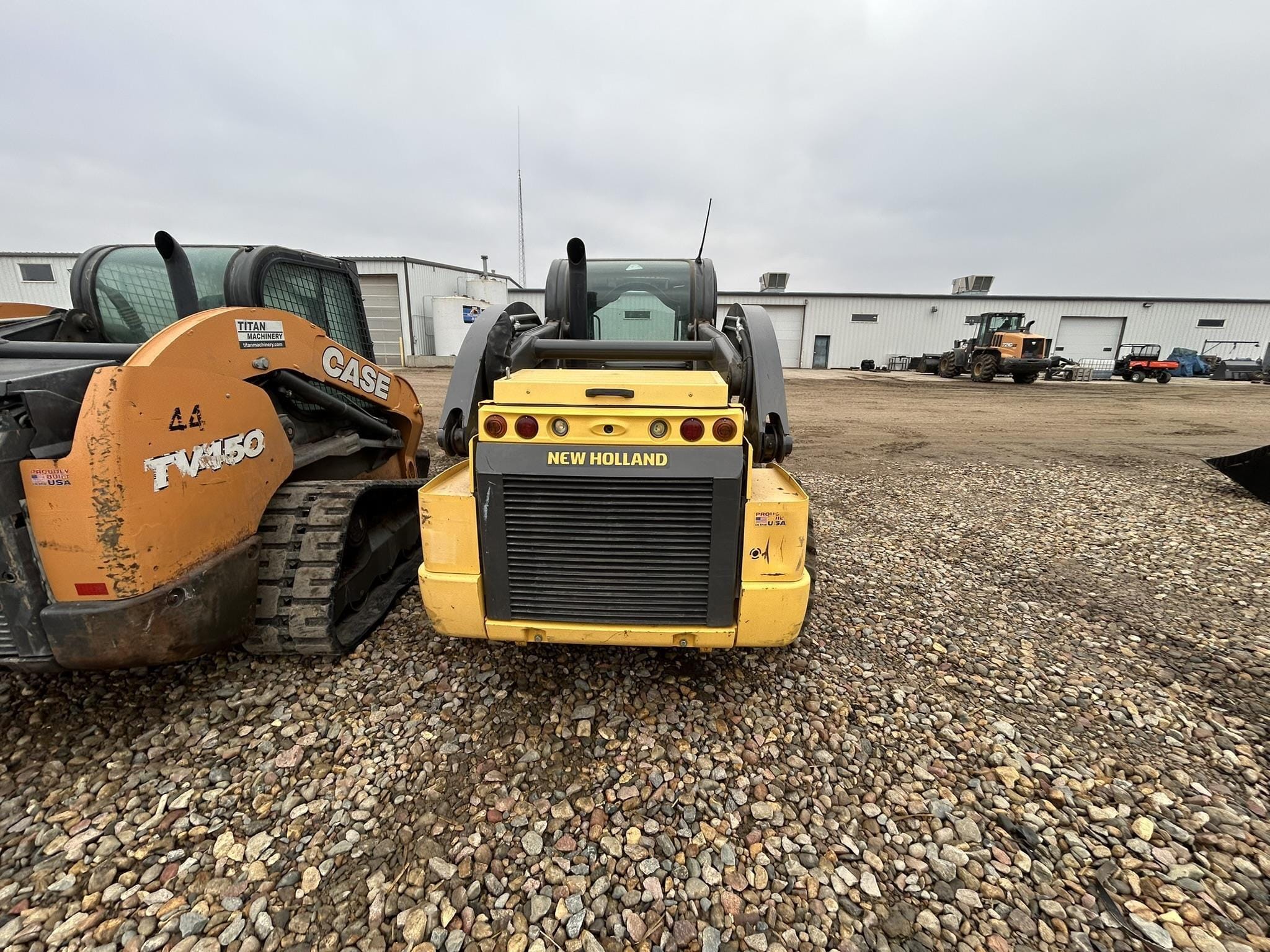 2021 New Holland L328 Equipment Image0