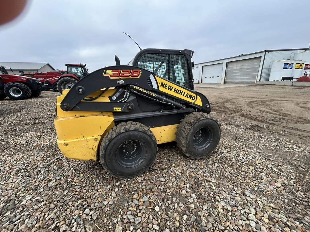 Image of New Holland L328 Primary image