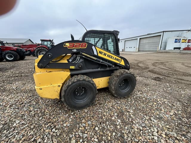 Image of New Holland L328 equipment image 1