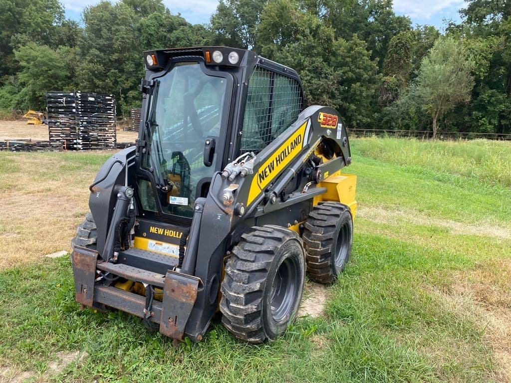 Image of New Holland L328 Primary image