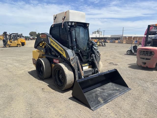 Image of New Holland L328 equipment image 1