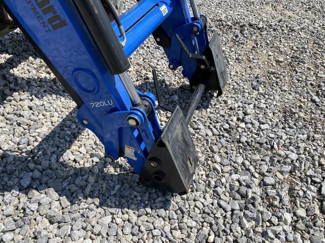Image of New Holland PowerStar 100 equipment image 4