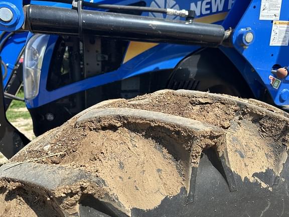 Image of New Holland PowerStar 110 equipment image 2