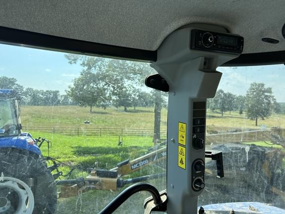 Image of New Holland PowerStar 110 equipment image 3