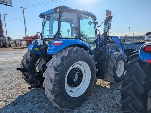 Image of New Holland PowerStar 120 equipment image 4