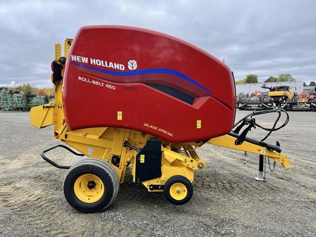 Image of New Holland RB450 Silage Special equipment image 3