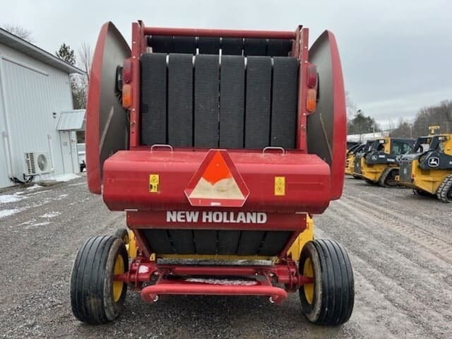 Image of New Holland RB450 equipment image 3
