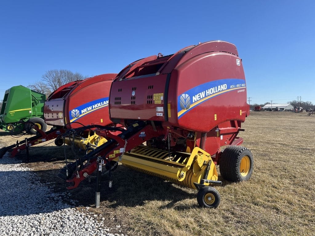 2021 New Holland RB460 Equipment Image0