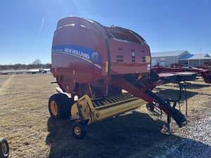 2021 New Holland RB460 Superfeed Image