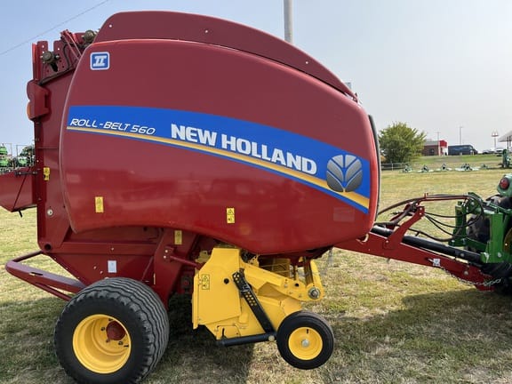 2021 New Holland RB560 Equipment Image0