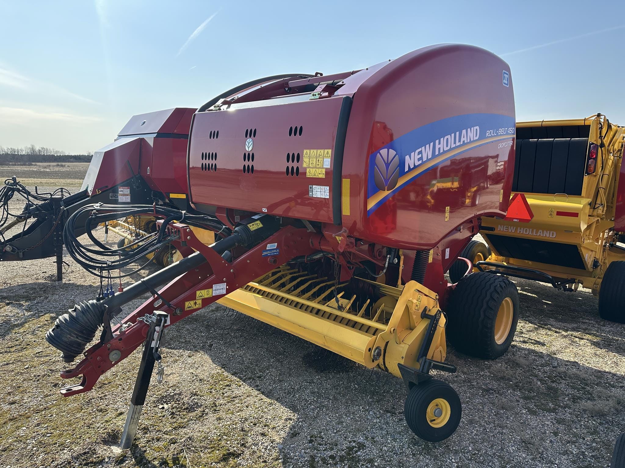 Main image New Holland RB450 CropCutter