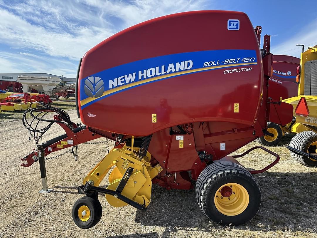 Image of New Holland RB450 CropCutter Primary image