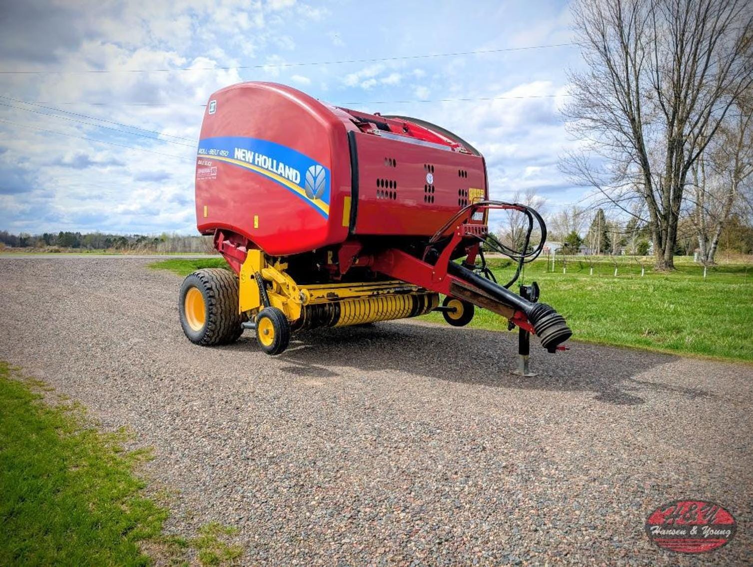 2021 New Holland RB450 Equipment Image0
