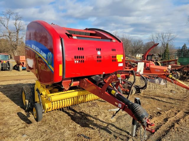 Image of New Holland RB450 equipment image 1