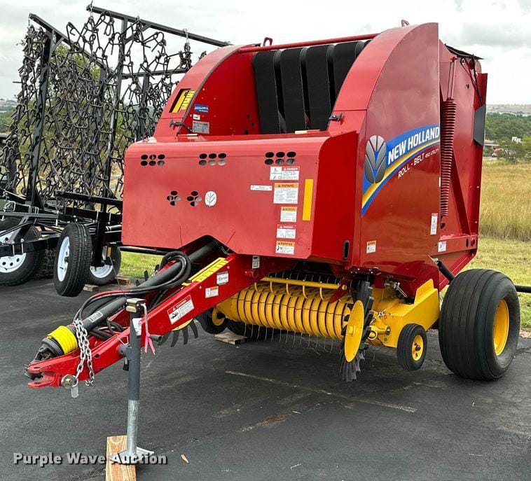 Main image New Holland RB450